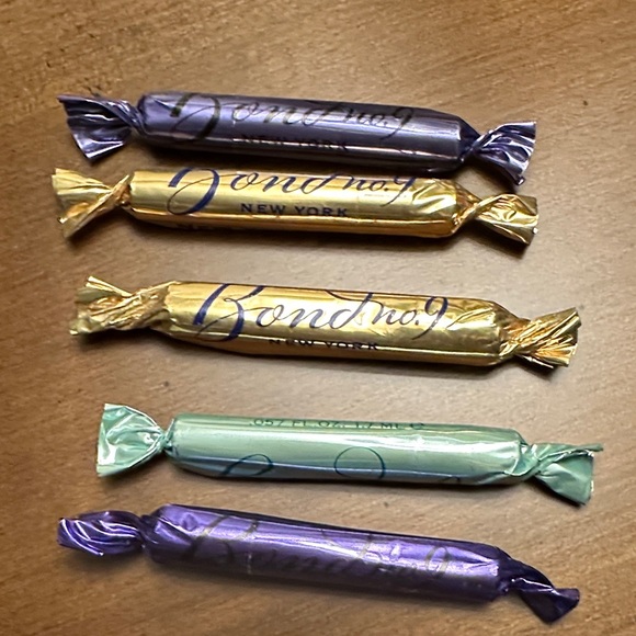 5 Bond No. 9 samples - Picture 2 of 2